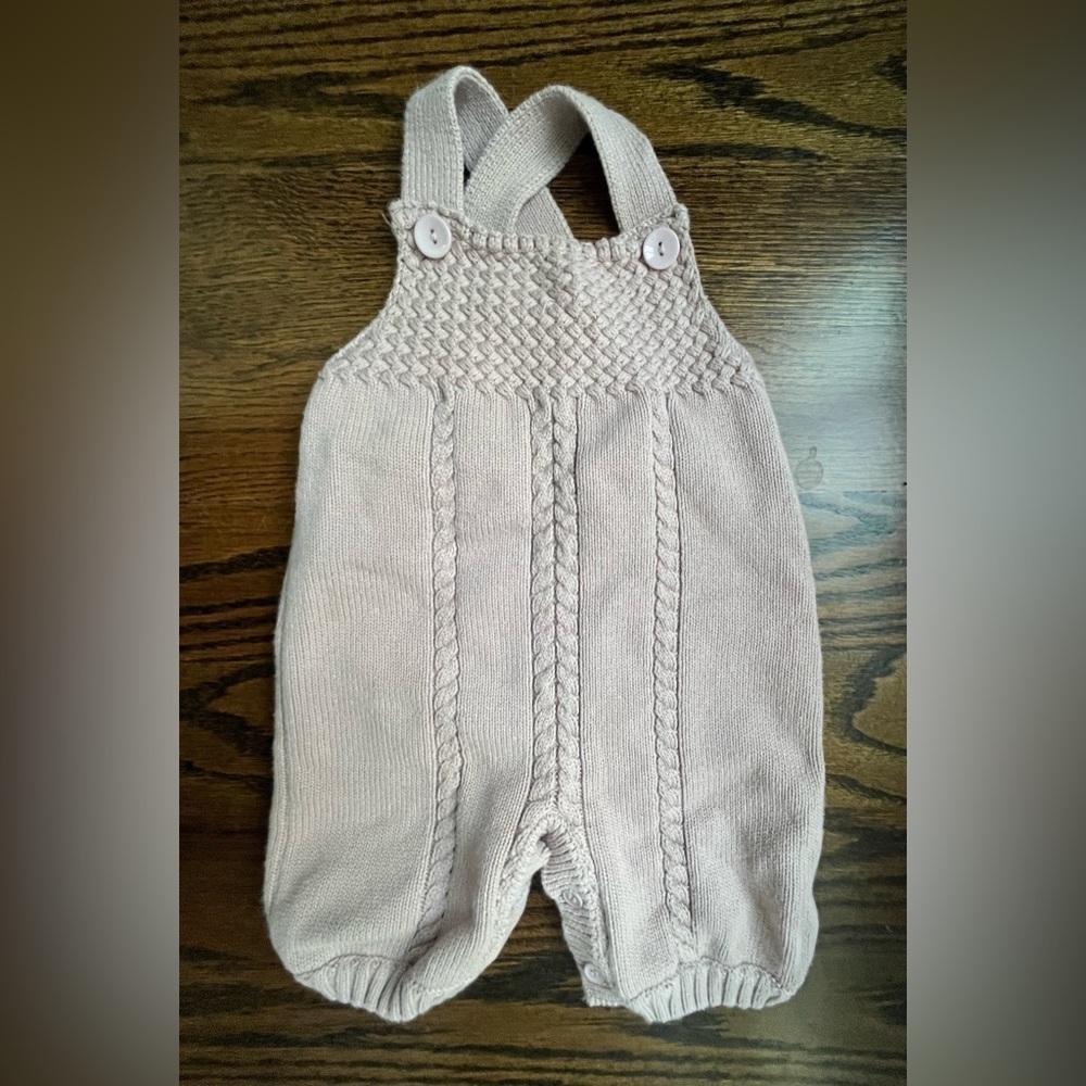 Auro Mesa baby girl knit romper/ overall Sz. 80cm ( 12 mo) dusty pink